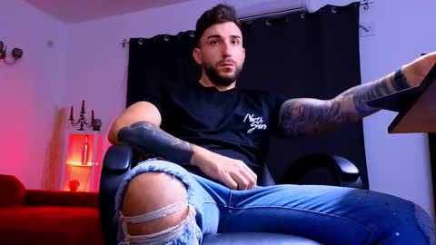 MightyAaron online show from 10.16.25