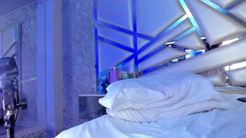 MIA 3 online show from 02.26.26