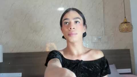 Miia online show from 03.19.26