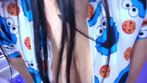 Miia  online show from 04.10.26