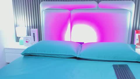 miia_cute18 online show from 02.25.26