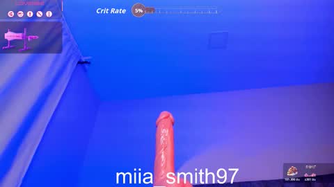 Snapshot of miia_smith97 chatting on 11.21.25 mia online show from 11.21.25