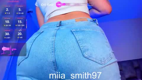 Snapshot of miia_smith97 chatting on 12.03.25 mia online show from 12.03.25