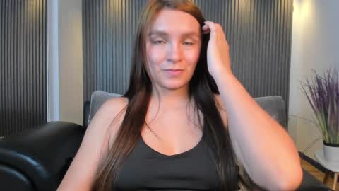 Miia 3 online show from 01.09.25