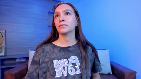 Miia 3 online show from 02.18.25