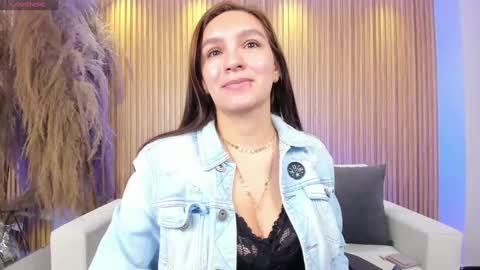 Miia 3 online show from 03.10.25