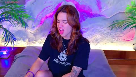 Snapshot of miiaa_cooper chatting on 04.25.26 CALL ME MIA online show from 04.25.26