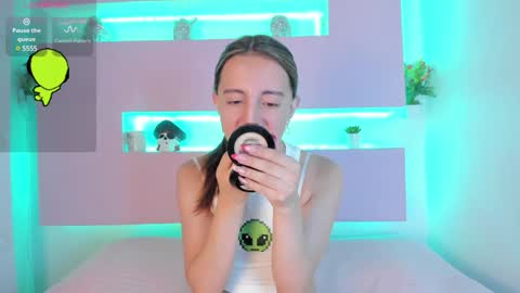 MIIA     online show from 02.07.25