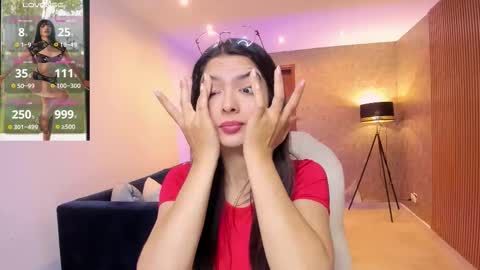 Mia online show from 11.10.25