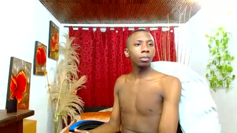 Snapshot of miilo18 chatting on 02.25.26 milo online show from 02.25.26