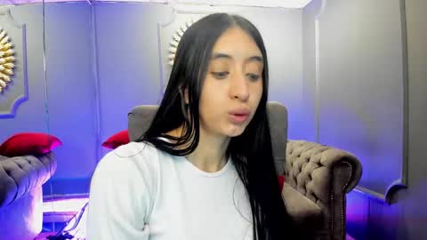 miilu  online show from 02.15.25