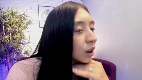 miilu  online show from 03.02.25