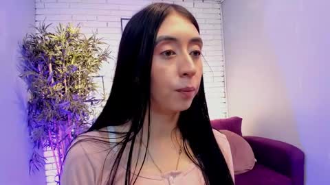 miilu  online show from 03.06.25