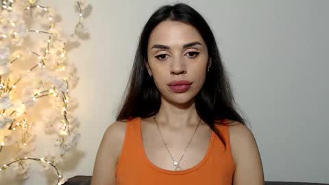 Mika online show from 10.15.25