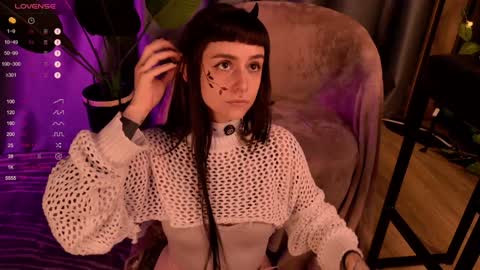 mika_moon_ online show from 12.15.24