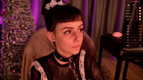 mika_moon_ online show from 01.05.25