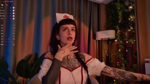 mika_moon_ online show from 01.26.25