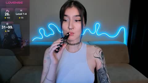 Mika online show from 10.17.25