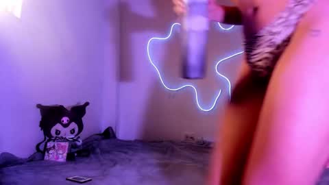 mika_velvet online show from 09.16.25