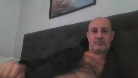 Snapshot of mikael_r52 chatting on 02.24.26 mikael_r52 online show from 02.24.26