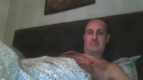 Snapshot of mikael_r52 chatting on 05.15.26 mikael_r52 online show from 05.15.26
