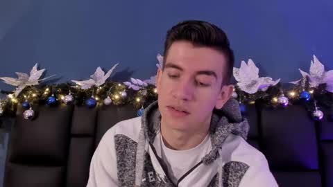 mikael online show from 11.28.25