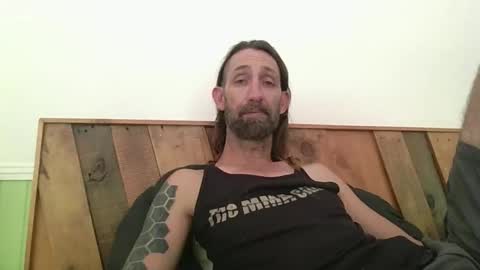 Snapshot of mikal702912 chatting on 12.14.25 mikal702912 online show from 12.14.25