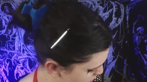 Mika online show from 09.26.25