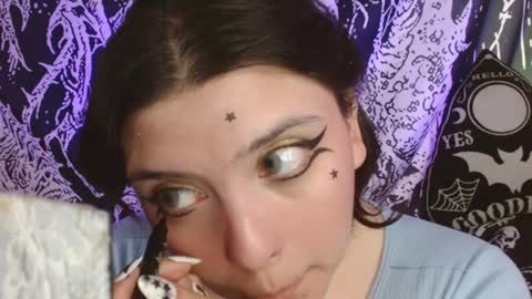 Mika online show from 09.27.25