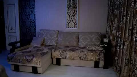 Snapshot of mike0xx chatting on 12.03.25 mike0xx online show from 12.03.25