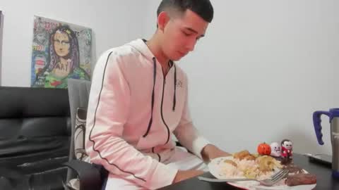 mike3xxx online show from 10.19.25