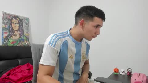 mike3xxx online show from 12.15.25