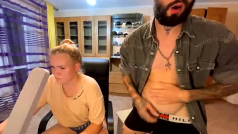 Mike and anna online show from 04.02.26