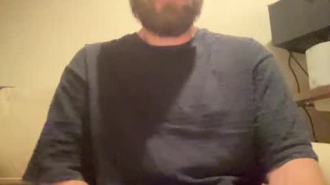 Snapshot of mike_berlin1 chatting on 04.13.26 MIke online show from 04.13.26