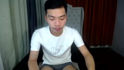 Snapshot of mike_cummer chatting on 07.27.26 Chan Chan online show from 07.27.26