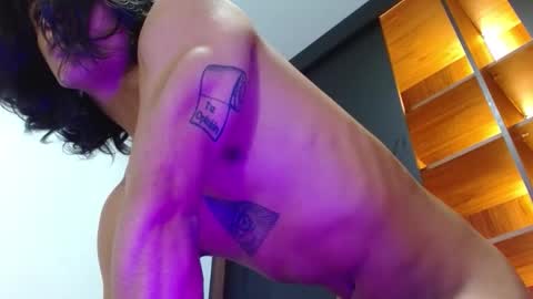 mike_d1030 online show from 11.28.25