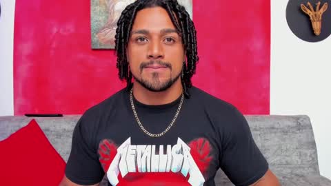 Snapshot of mike_estevess chatting on 12.09.24   online show from 12.09.24