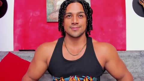 Snapshot of mike_estevess chatting on 12.20.24   online show from 12.20.24