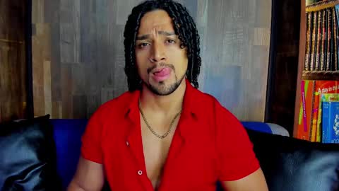 Snapshot of mike_estevess chatting on 02.22.25   online show from 02.22.25