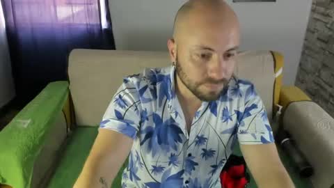 Snapshot of mike_lover_ chatting on 07.16.26 mike lover online show from 07.16.26