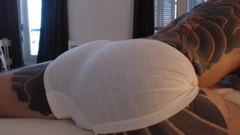 mikeappleseed online show from 11.04.25