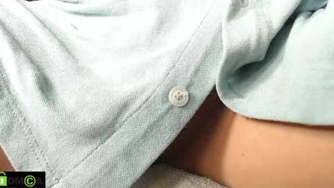 Mikell Williams online show from 04.04.26