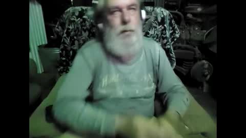 Snapshot of mikevm420 chatting on 12.30.24 mike online show from 12.30.24