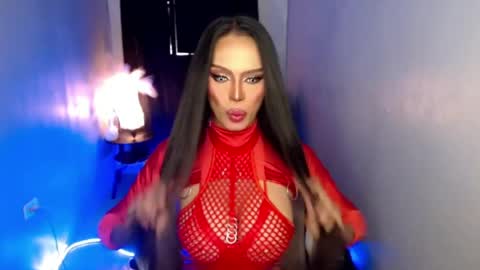 Mistress MikeyAlawi online show from 04.10.26