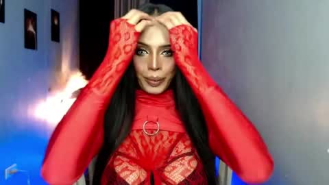 Snapshot of mikeyalawi03 chatting on 07.20.26 Mistress MikeyAlawi online show from 07.20.26