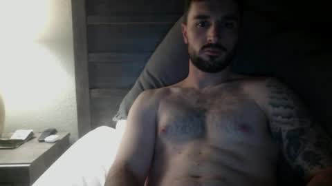 Snapshot of mikeyvice420 chatting on 01.21.25 mikeyvice420 online show from 01.21.25