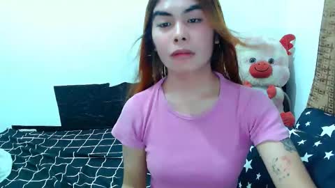 Snapshot of mikhayla_and_zeus_room chatting on 05.19.26 Mikhayla and Zeus online show from 05.19.26