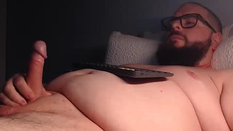 Snapshot of mikilin chatting on 10.17.25 Miki online show from 10.17.25