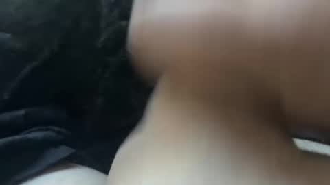 Snapshot of mikke332 chatting on 10.17.25 mikke332 online show from 10.17.25