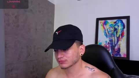 Snapshot of mikke_love chatting on 06.27.26 MIKKE online show from 06.27.26